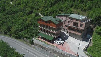 Lapera Pension