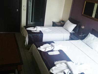 Esra Sultan Petrol Hotel