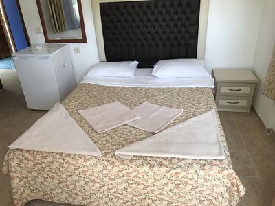 R.E.D Hotel