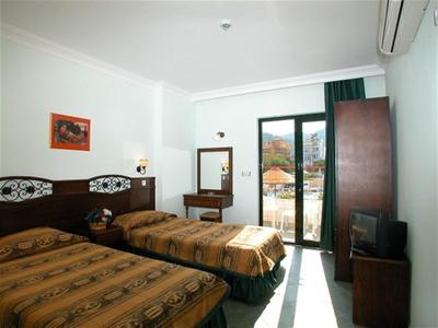 Club Ege Apart Hotel