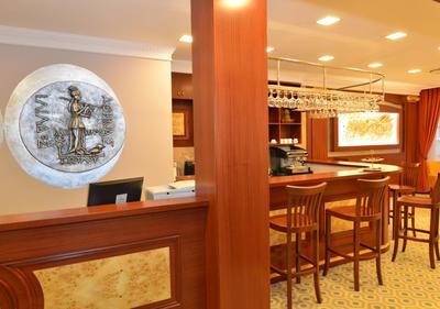 Ataker Hotel