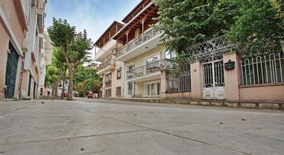 Yeni Apart Hotel