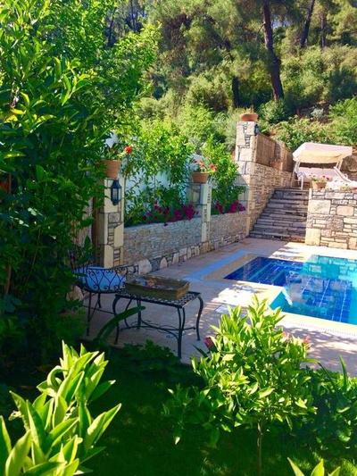 Kamarca House Hotel