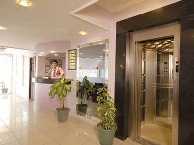 Yuva Hotel