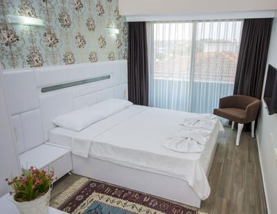 Dalian Elite Hotel