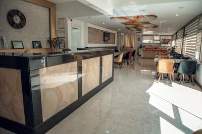 Mandalin Hotel