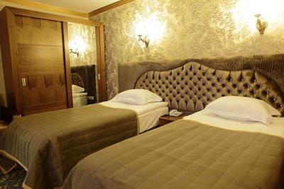 Sarr Tac Mahal Hotel