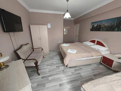 Tac Hotel