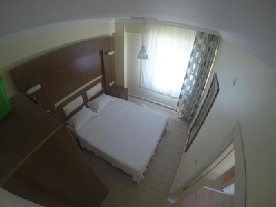 Abroz Apart Hotel