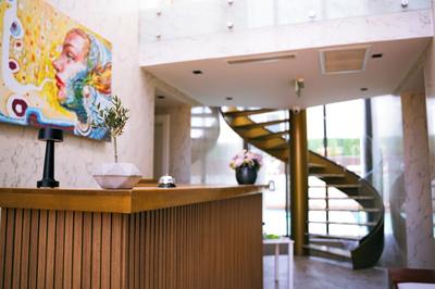 Sevilla Hotel & Lounge
