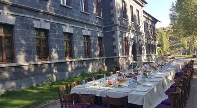 Hotel Katerina Sarayl
