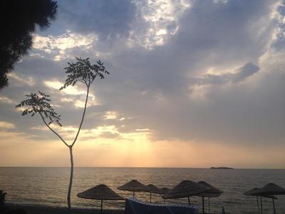 Yarar Hotel