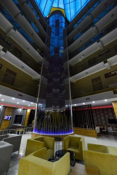 Grand Surmely Business Hotel