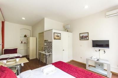 Roncalli Park Suites