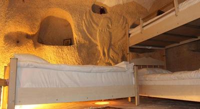 Stay In Peace Cave Hostel