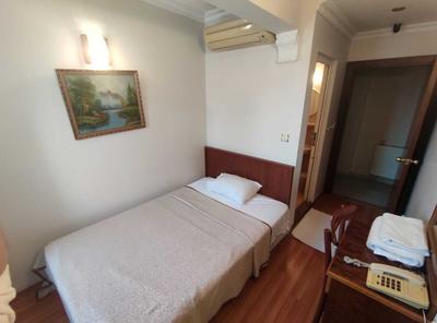 Nayla Hotel