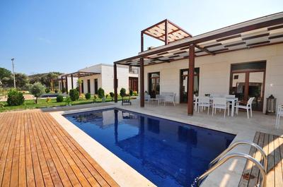 Greenlife Villas And Apartments