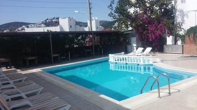Helios Hotel
