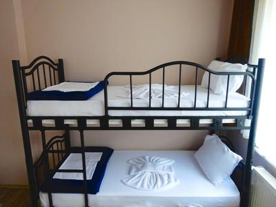 Avrasya Hostel