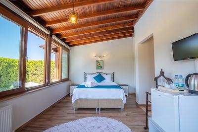 Cunda Giritlioglu Otel