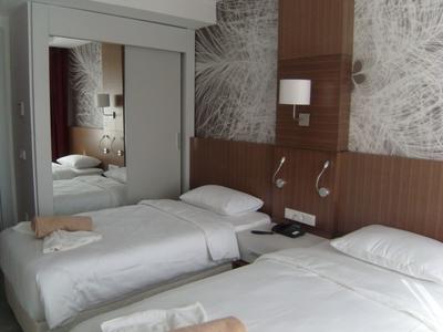 Marina Art Hotel
