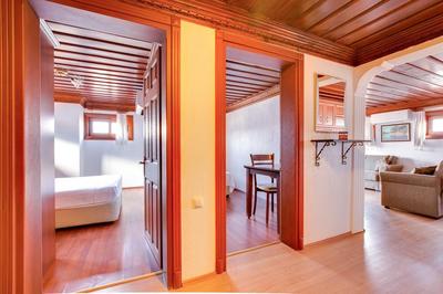 Feron Hotel