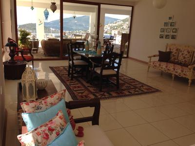 Lavender's Lodge Otel