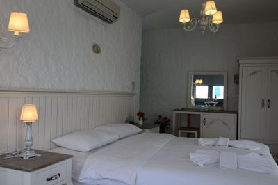 Mina Hotel