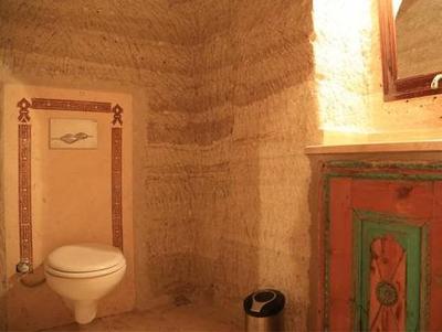 Emilys Cave House