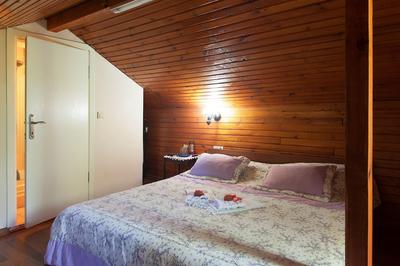 Orhan Kutbay'in Evi Turyolu Cafe Pansiyon