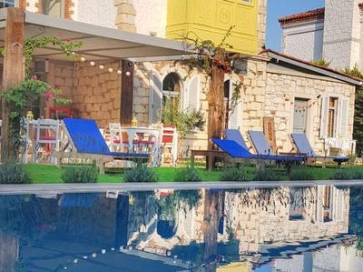 Leo Alacati Butik Hotel