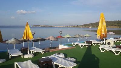 Cunda Beyaz Balina Hotel