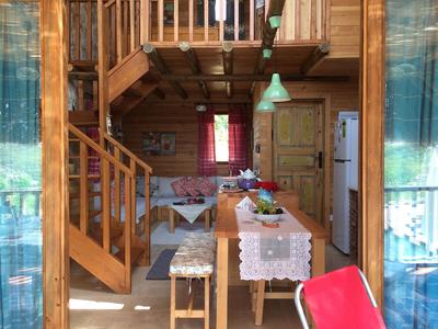 Ambar Cabins