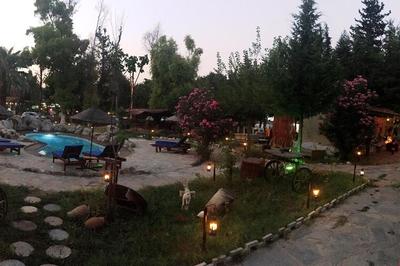 Utopia Lodge Hotel