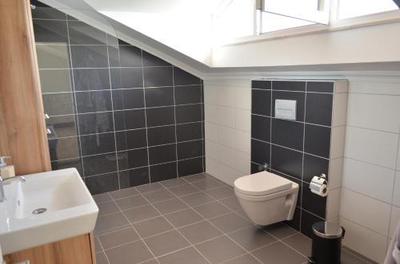 New Age Villa Toker