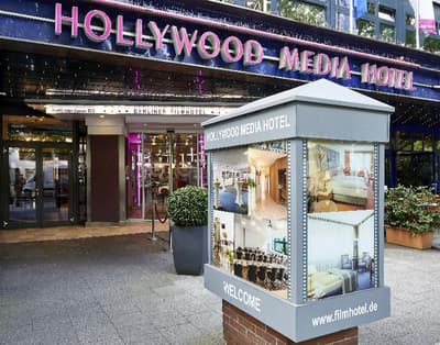 Hollywood Media Hotel