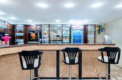 Senza Sunset Beach Hotel