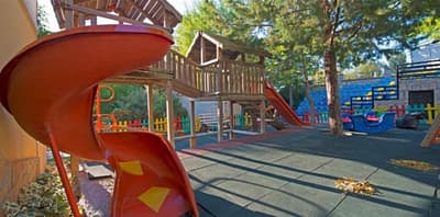 Perdikia Hill Family Resort