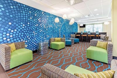 La Quinta Inn & Suites Tampa North I-75
