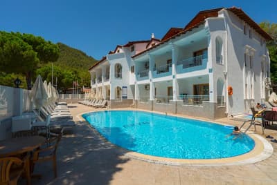 Arya Otel