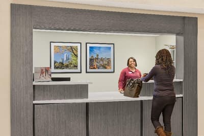 Candlewood Suites Charlotte - Arrowood
