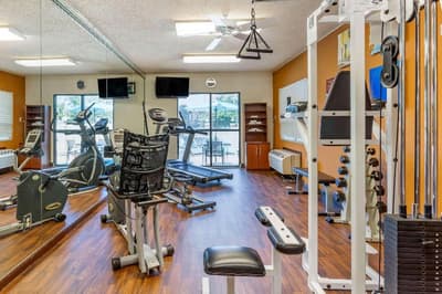 Comfort Suites - Near the Galleria