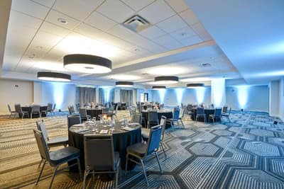 Embassy Suites by Hilton Charlotte