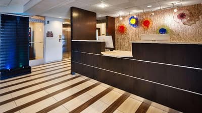 Best Western Plus Lower South End