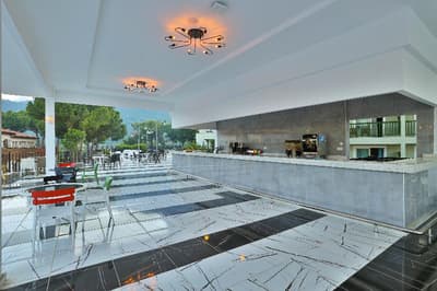 Crystal Flora Beach Resort Hotel