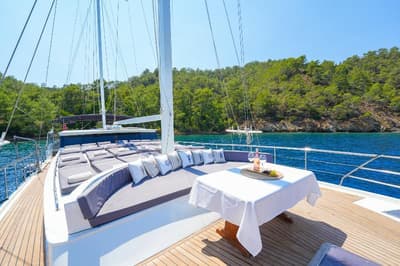 Tarsu Yacht Hotel
