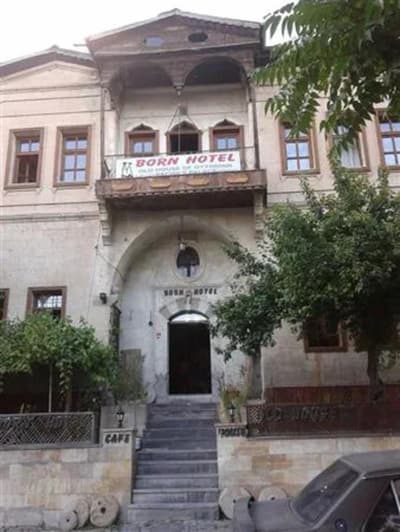 Born Hotel