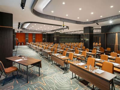 Mövenpick Hotel Istanbul Marmara Sea