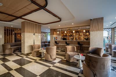 Awen Lara Hotel