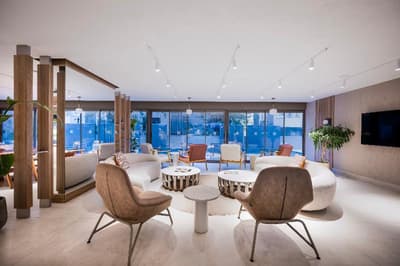 Lei Hotel